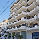 Jona 아파트 Sarandë