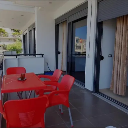 Jona Apartamento Sarandë